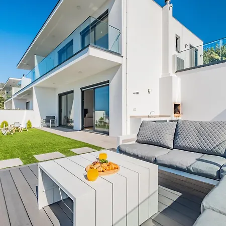 Villa Fenix
