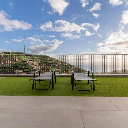 Fenix Villa Câmara de Lobos