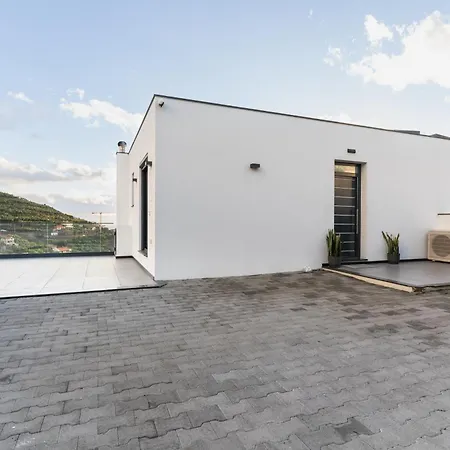 别墅 Fenix 卡马拉-德洛布什